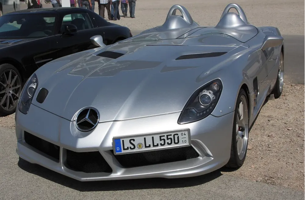 Mercedes-Benz SLR McLaren (Z199) Stirling Moss