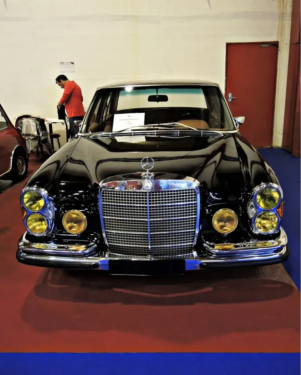 Mercedes-Benz W109 SEL