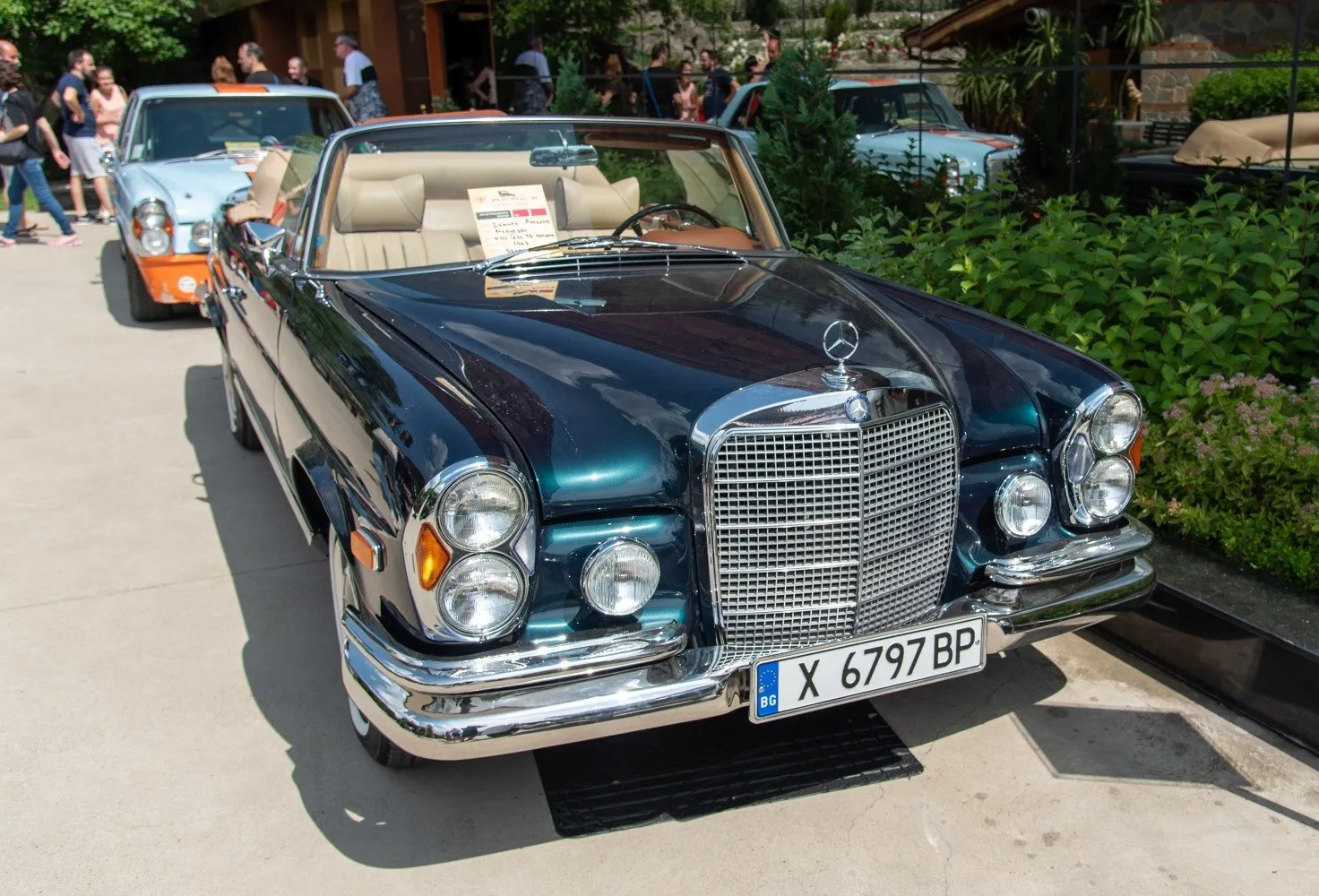 Mercedes-Benz W111 Cabriolet