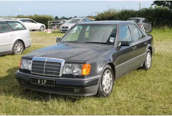Mercedes-Benz W124 facelift 1989