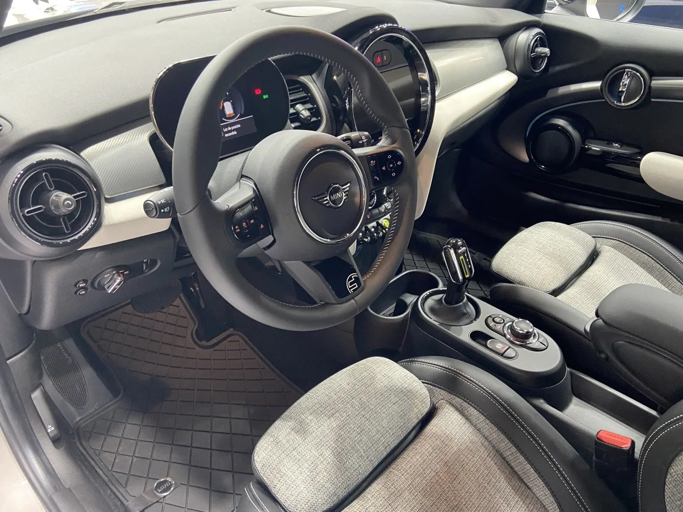 Image for Mini Electric Cooper SE (F56, facelift 2021)