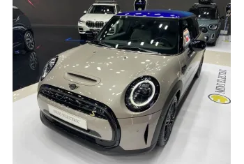 Mini Electric Cooper SE (F56, facelift 2021)