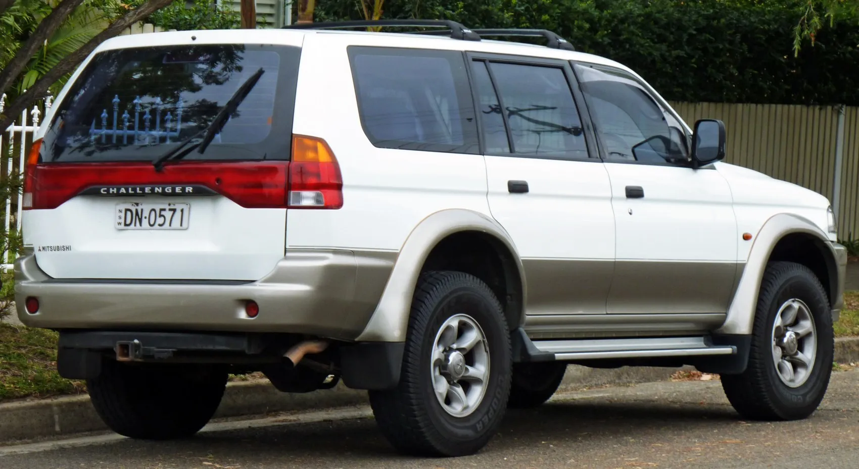 Image for Mitsubishi Challenger W