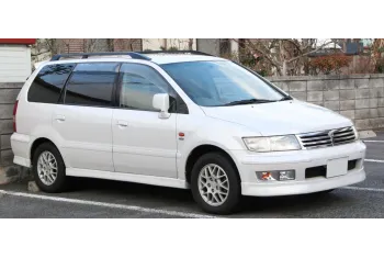 Mitsubishi Chariot Grandis (N11)