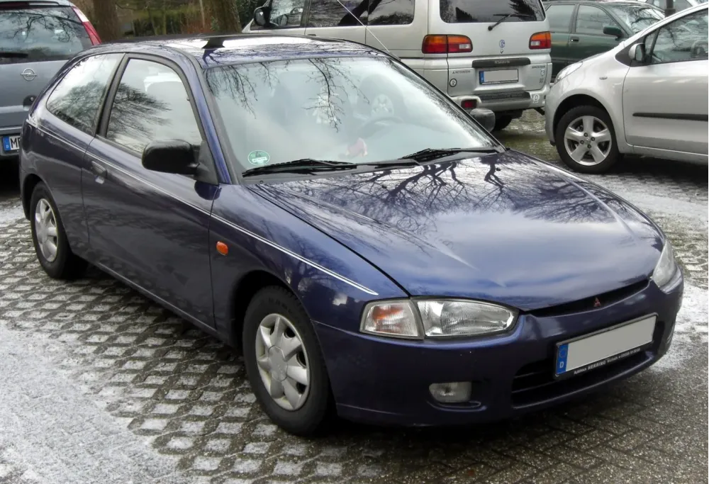 Mitsubishi Colt V (CJO)