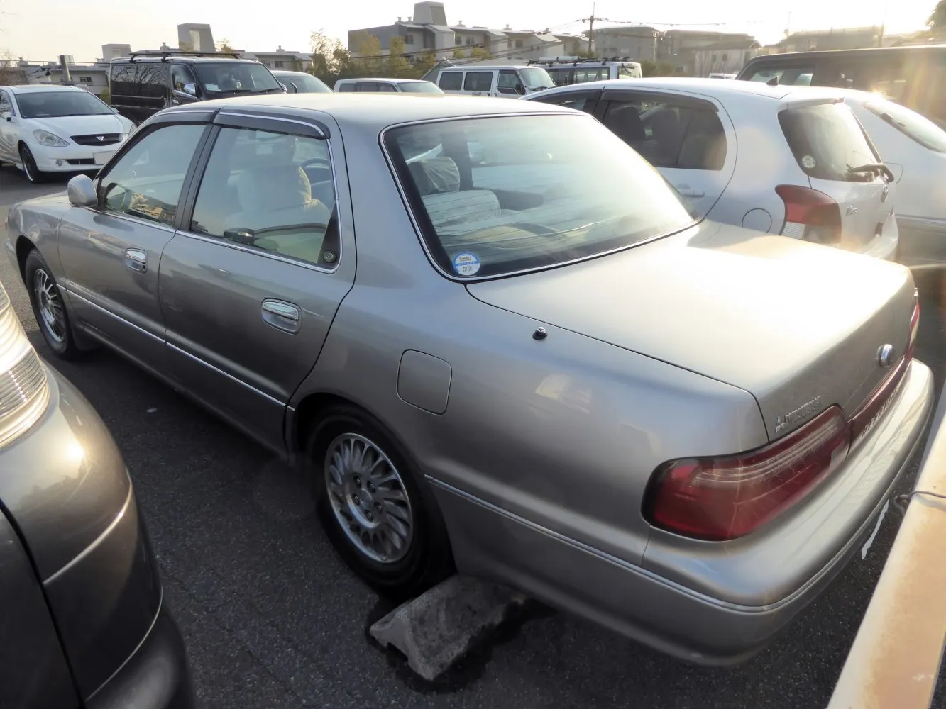 Image for Mitsubishi Debonair S27