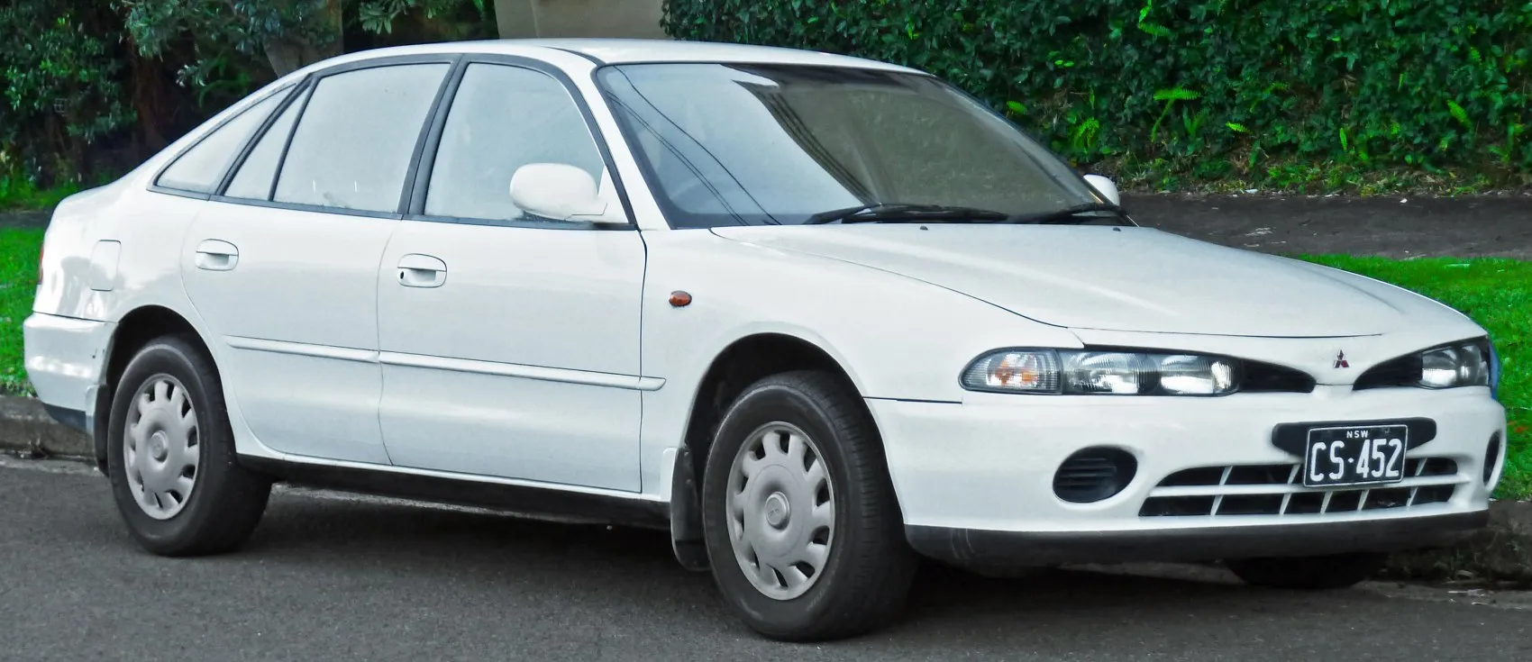Mitsubishi Galant VII Hatchback