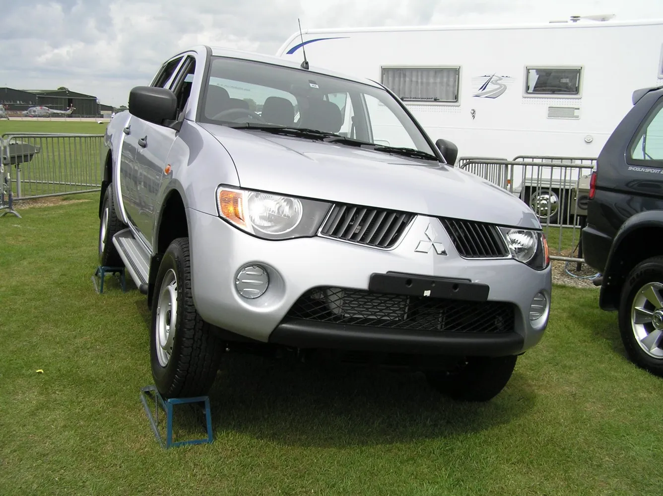 Image for Mitsubishi L200 IV Double Cab