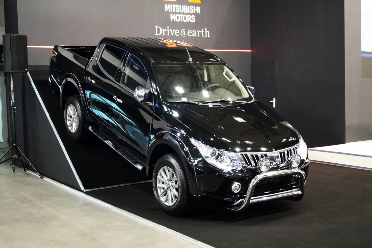 Image for Mitsubishi L200 V Double Cab