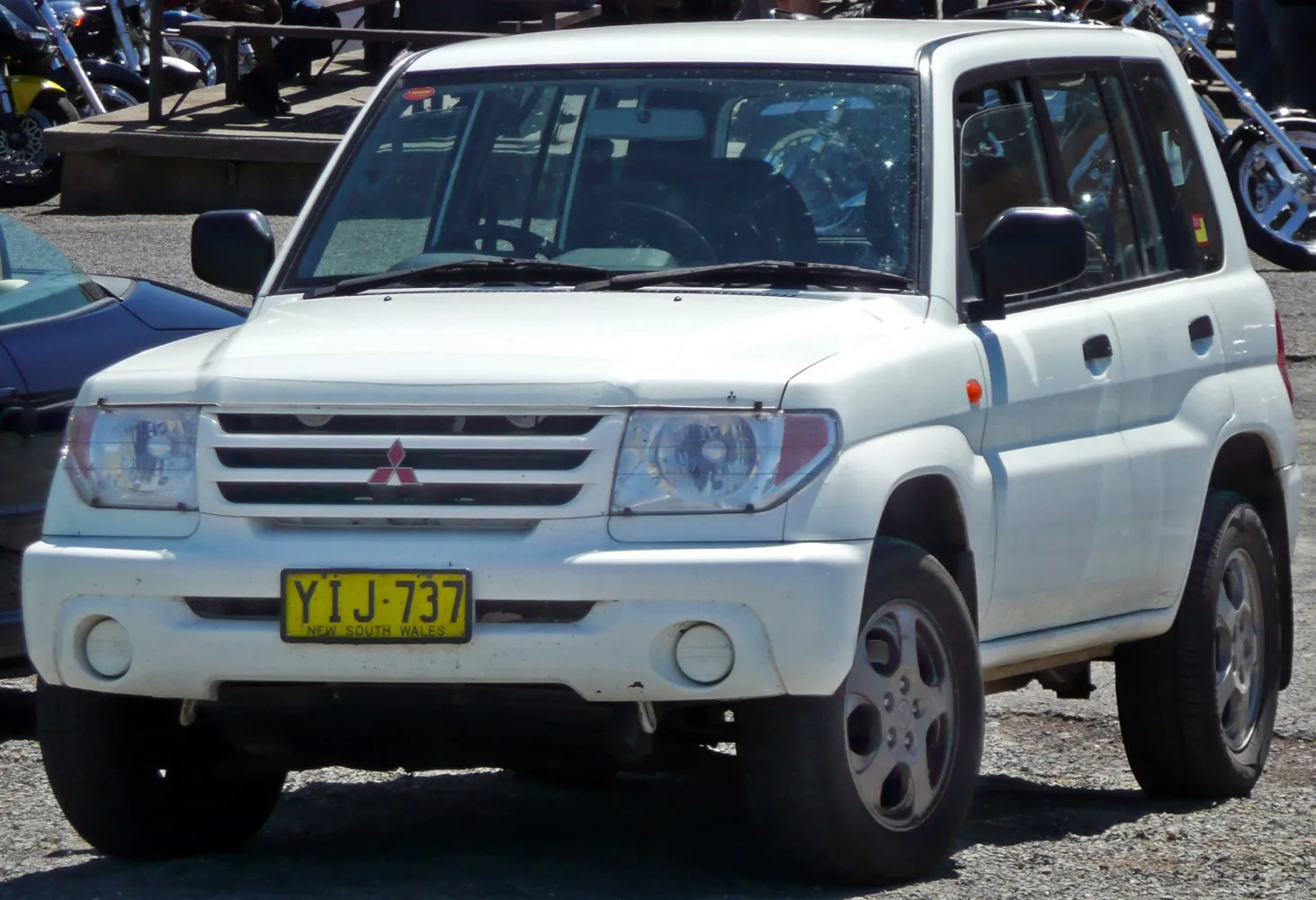 Image for Mitsubishi Pajero IO (H60)