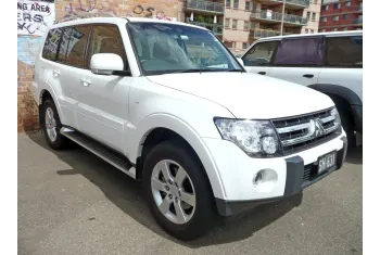 mitsubishi pajero pinin-h60