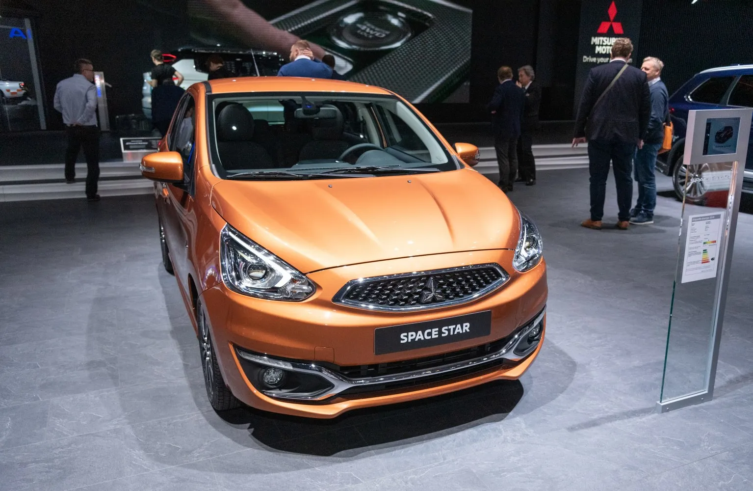 Mitsubishi Space Star facelift 2015