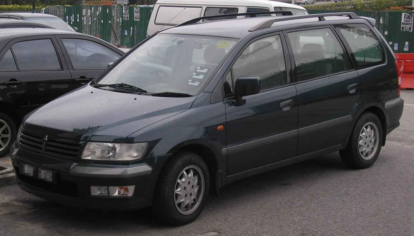 Image for Mitsubishi Space Wagon III