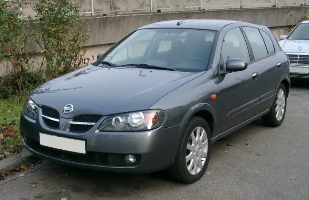 Nissan Almera II Hatchback (N16, facelift 2003)