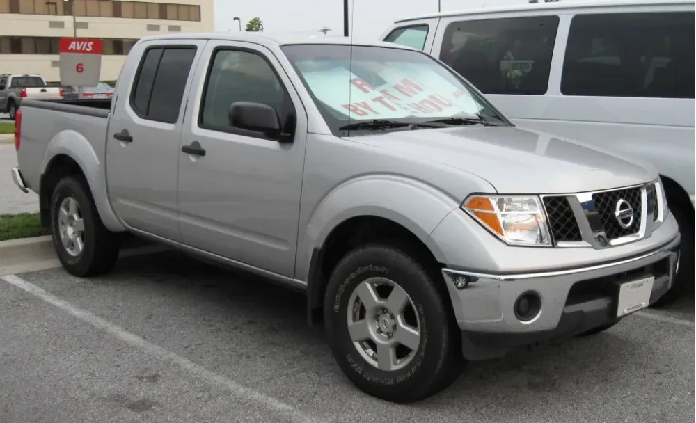 Nissan Frontier II Crew Cab (D40)