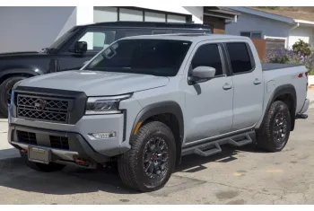 nissan frontier iii-king-cab-facelift-2024