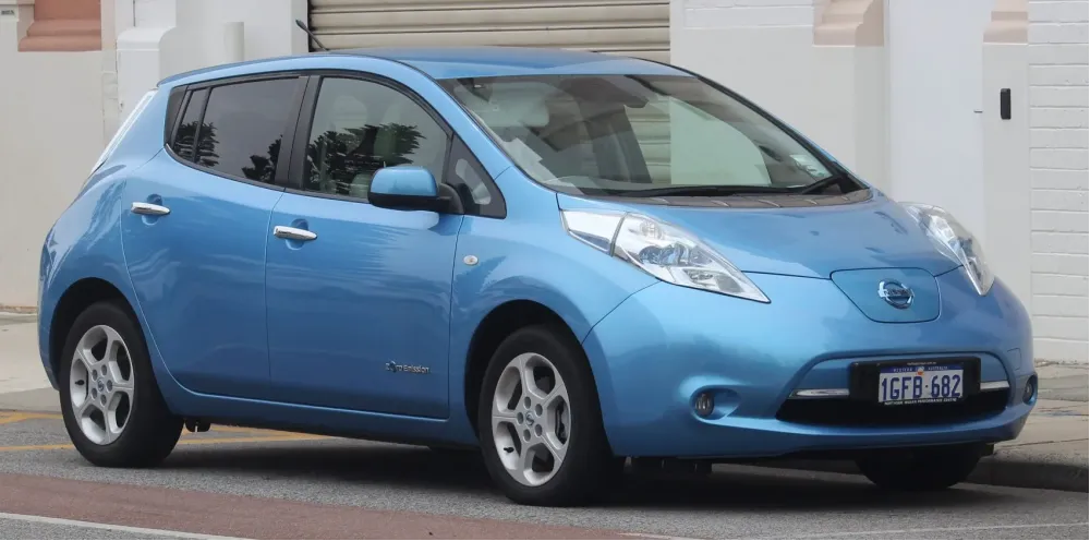 Nissan Leaf I (ZE0)