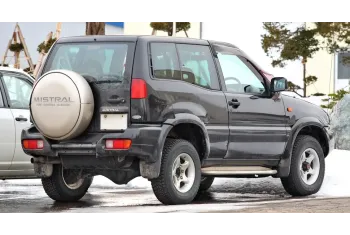 Nissan Mistral (R20) 3D