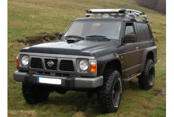 Nissan Patrol IV 3-door (Y60)