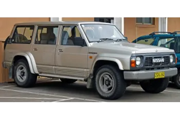 Nissan Patrol IV 5-door (Y60)