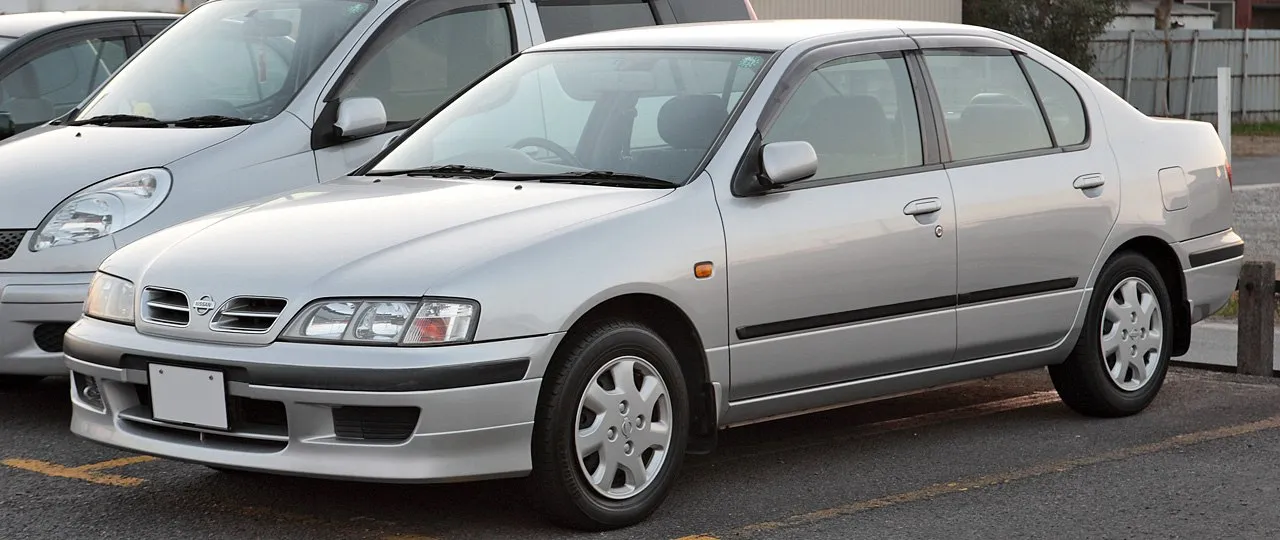 Nissan Primera P11