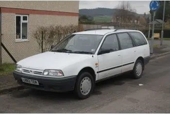 Nissan Primera Wagon (P10)