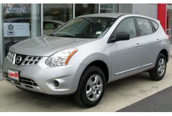 Nissan Rogue I (S35, facelift 2011)