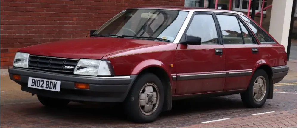 Nissan Stanza Hatchback (T11)