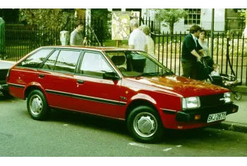 Nissan Sunny I Wagon (B11)