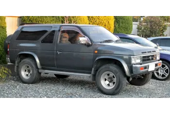 Nissan Terrano I (WD21)