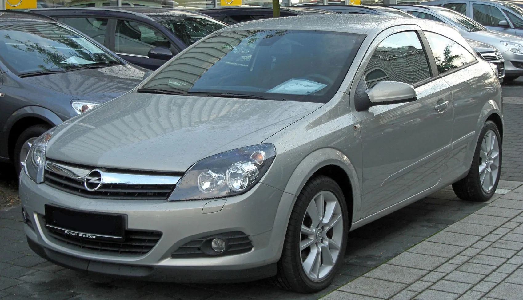 Opel Astra H GTC