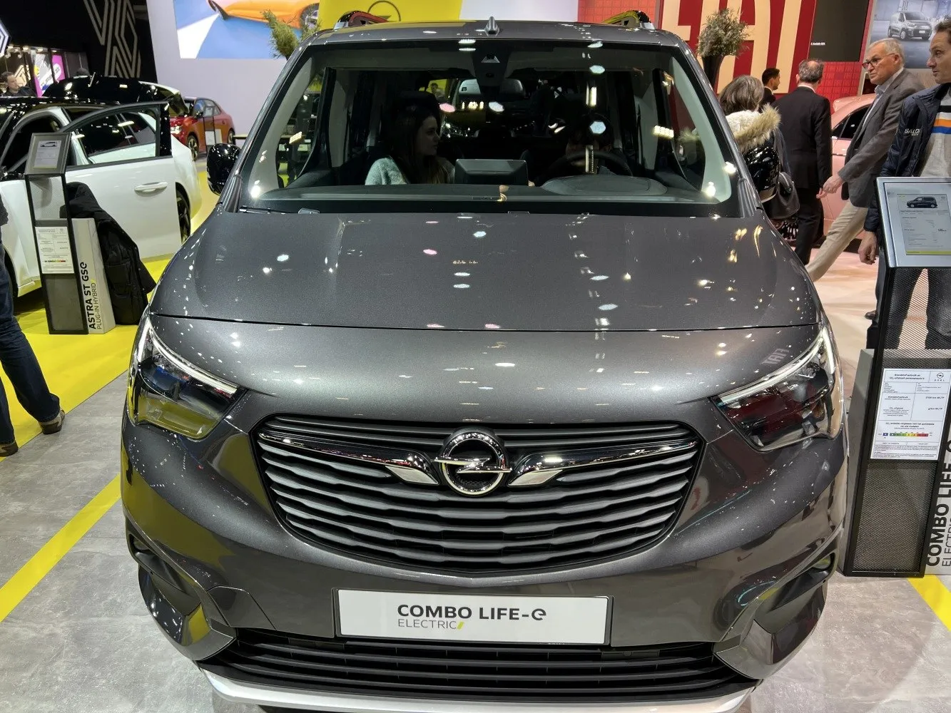 Image for Opel Combo Life E