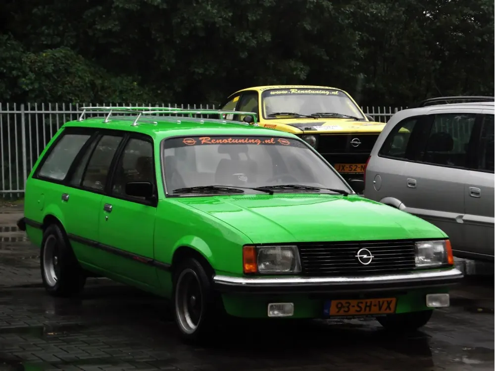 Opel Rekord E Caravan