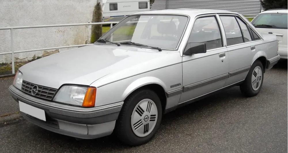 Opel Rekord E (facelift 1982)