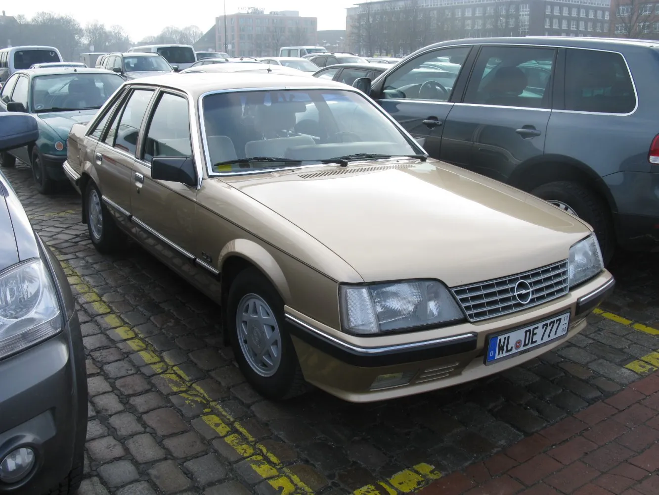 Opel Senator A (facelift 1982)