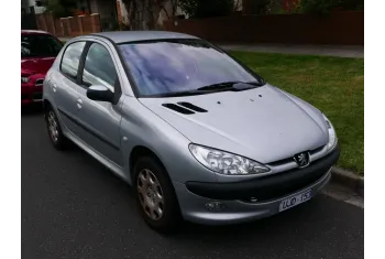 Peugeot 206 facelift 2003