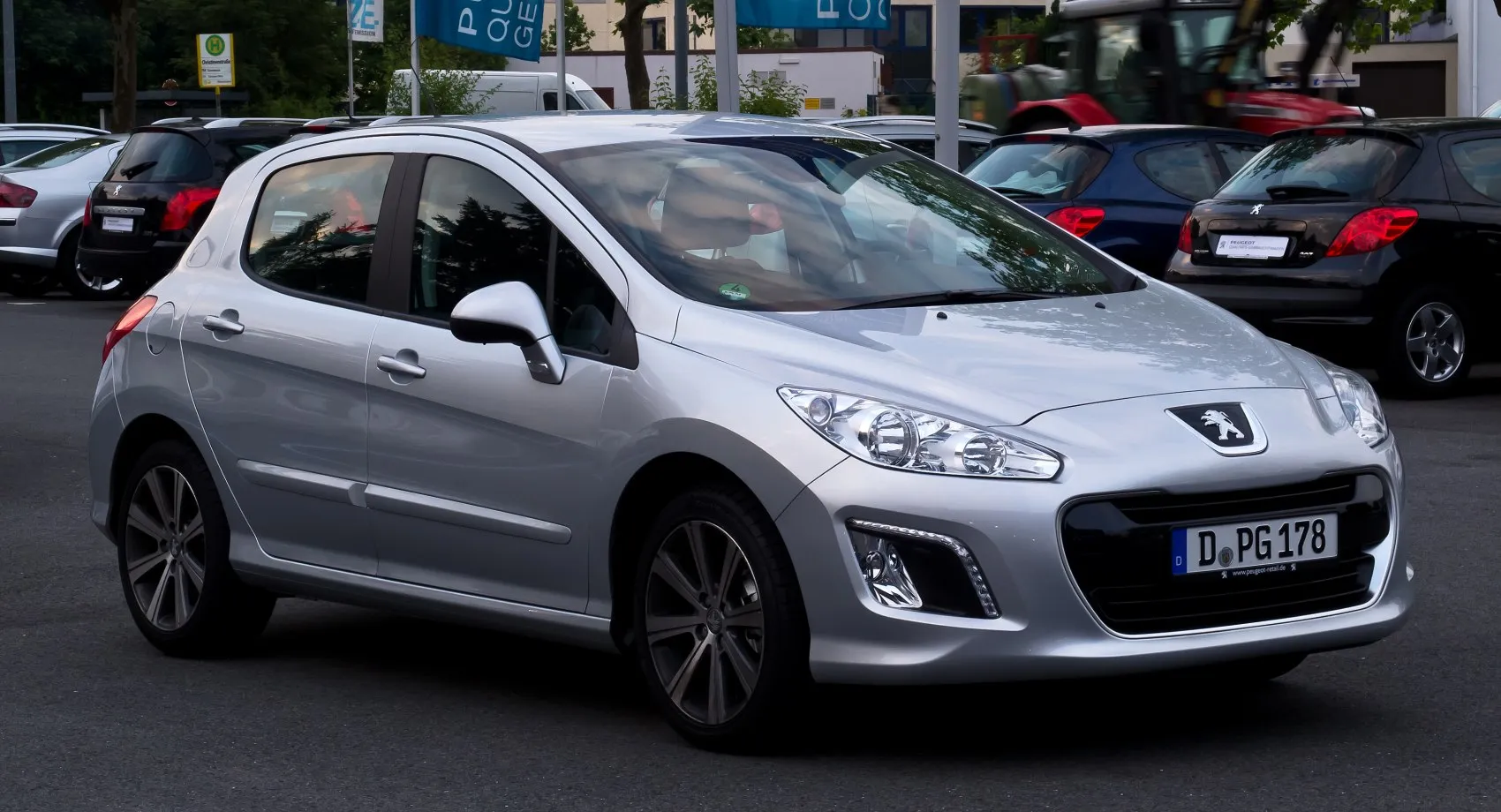 Image for Peugeot 308 I (Phase II, 2011)