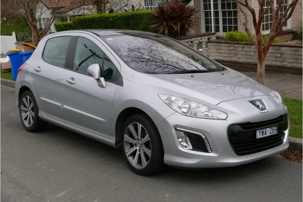 Peugeot 308 I (Phase II, 2011)