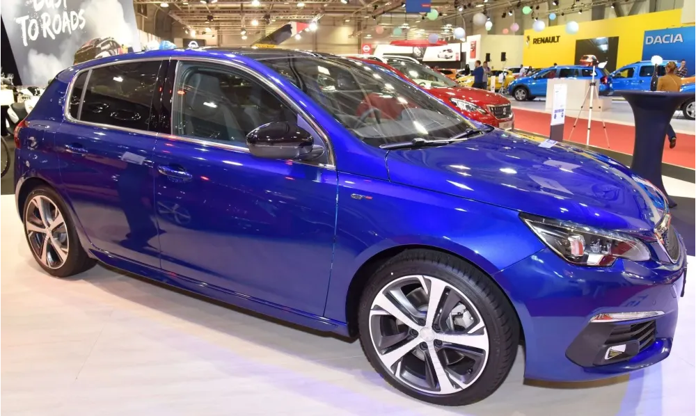 Peugeot 308 II (Phase II, 2017)
