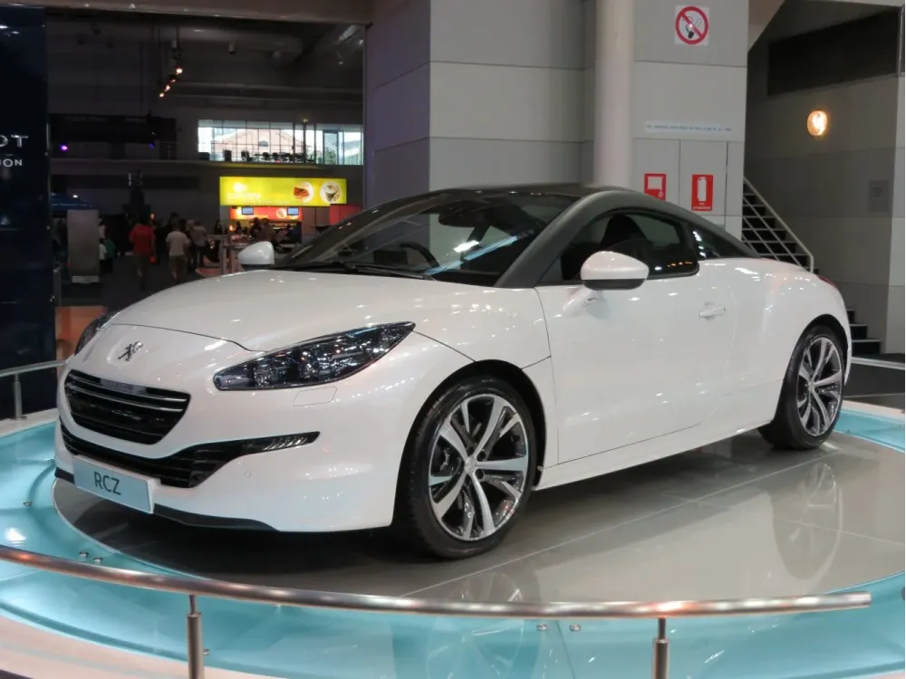 Peugeot RCZ facelift 2013