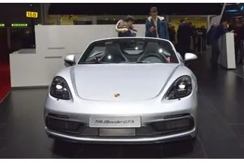 porsche 718 spyder-982