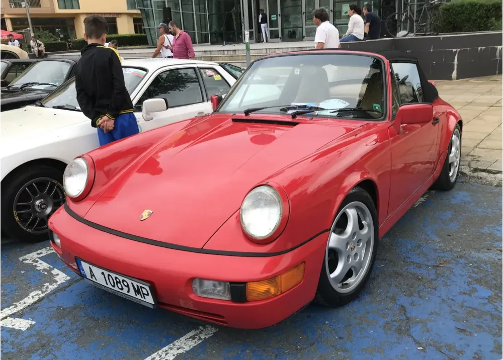 Porsche 911 Cabriolet (964)