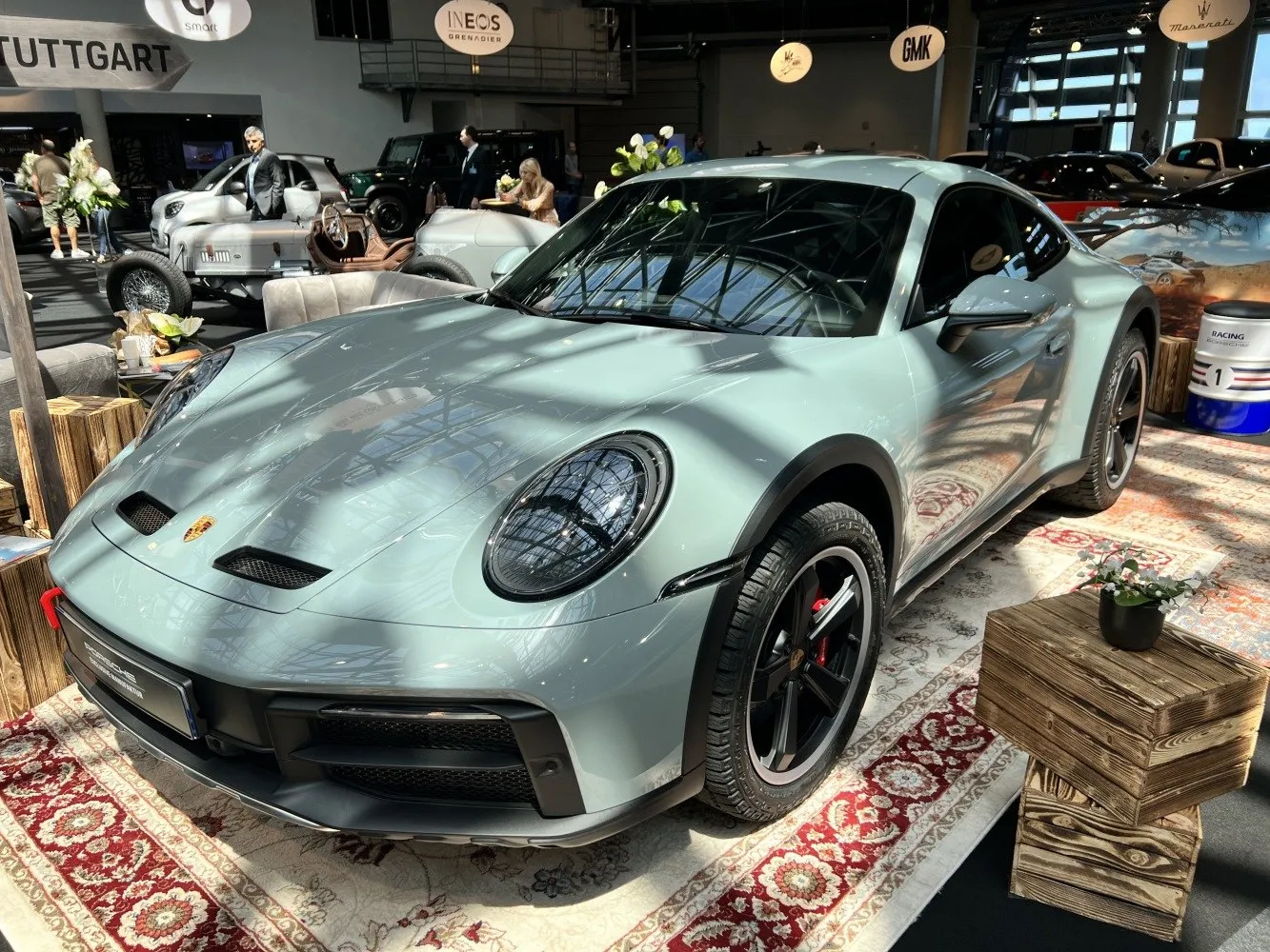 Porsche 911 Dakar (992)