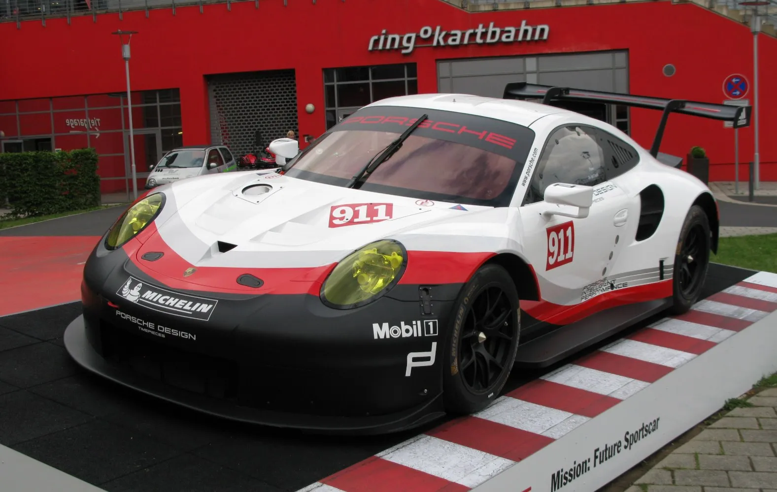 Porsche 911 RSR (991)