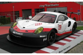 Porsche 911 RSR (991)