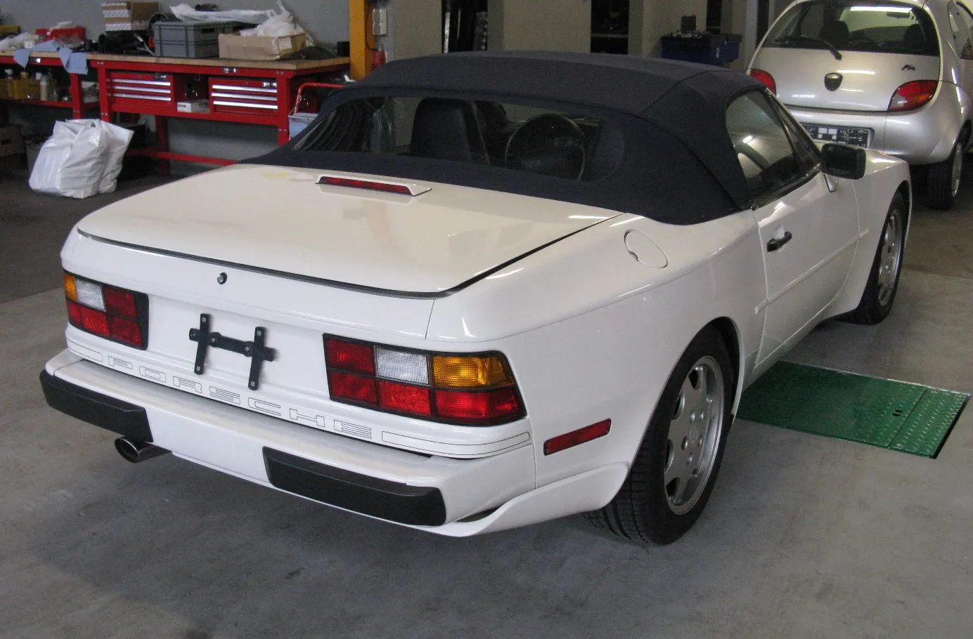 Image for Porsche 944 Cabrio