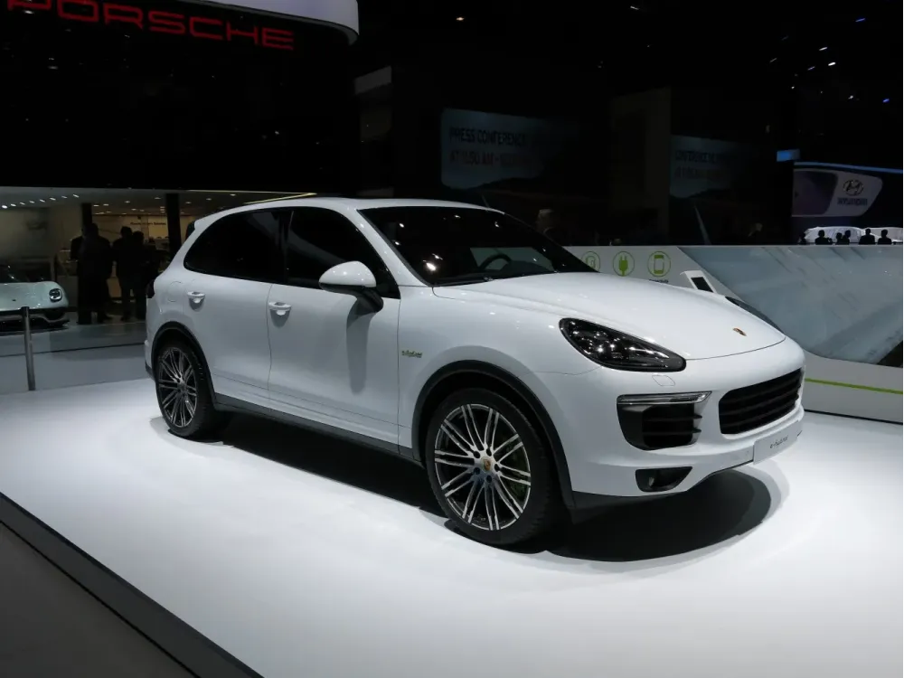 Porsche Cayenne II (facelift 2014)