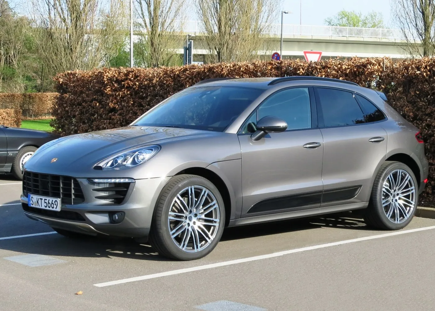 Image for Porsche Macan I (95B)