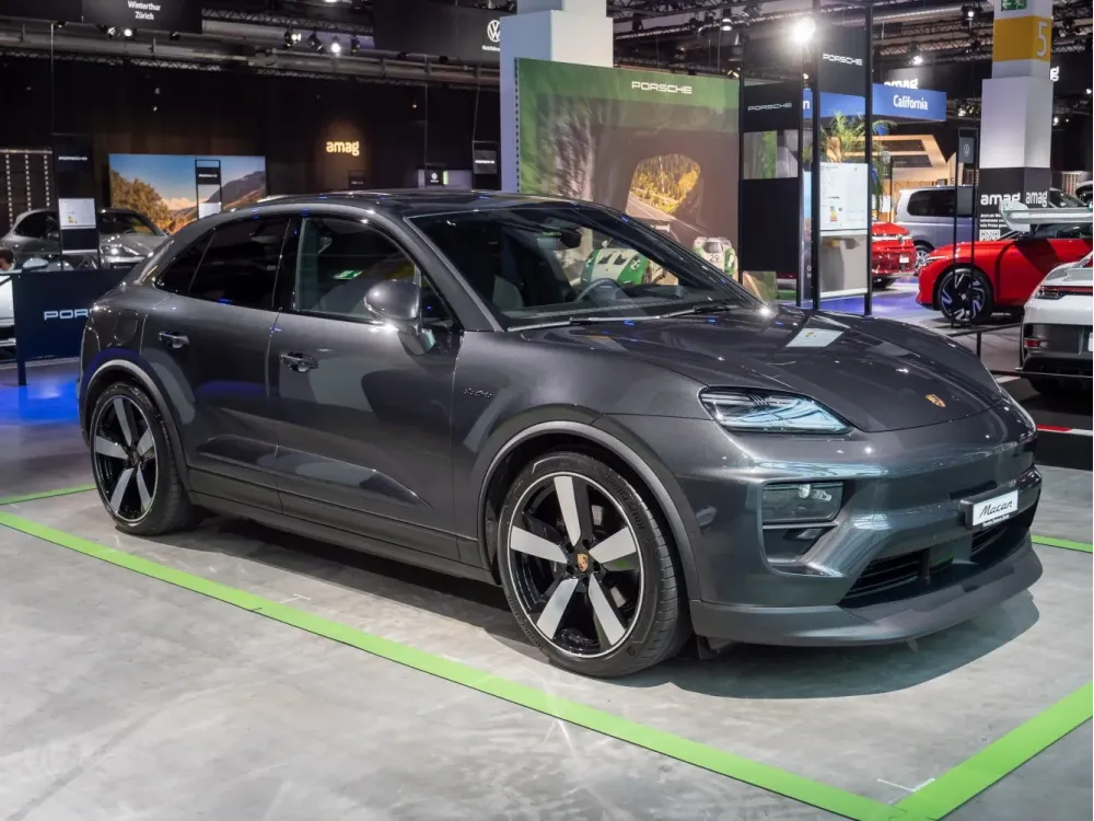 Porsche Macan II Electric