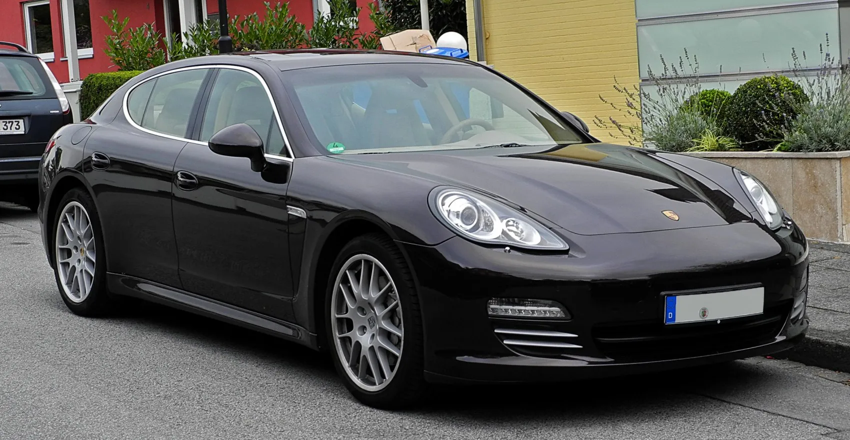 Image for Porsche Panamera G1